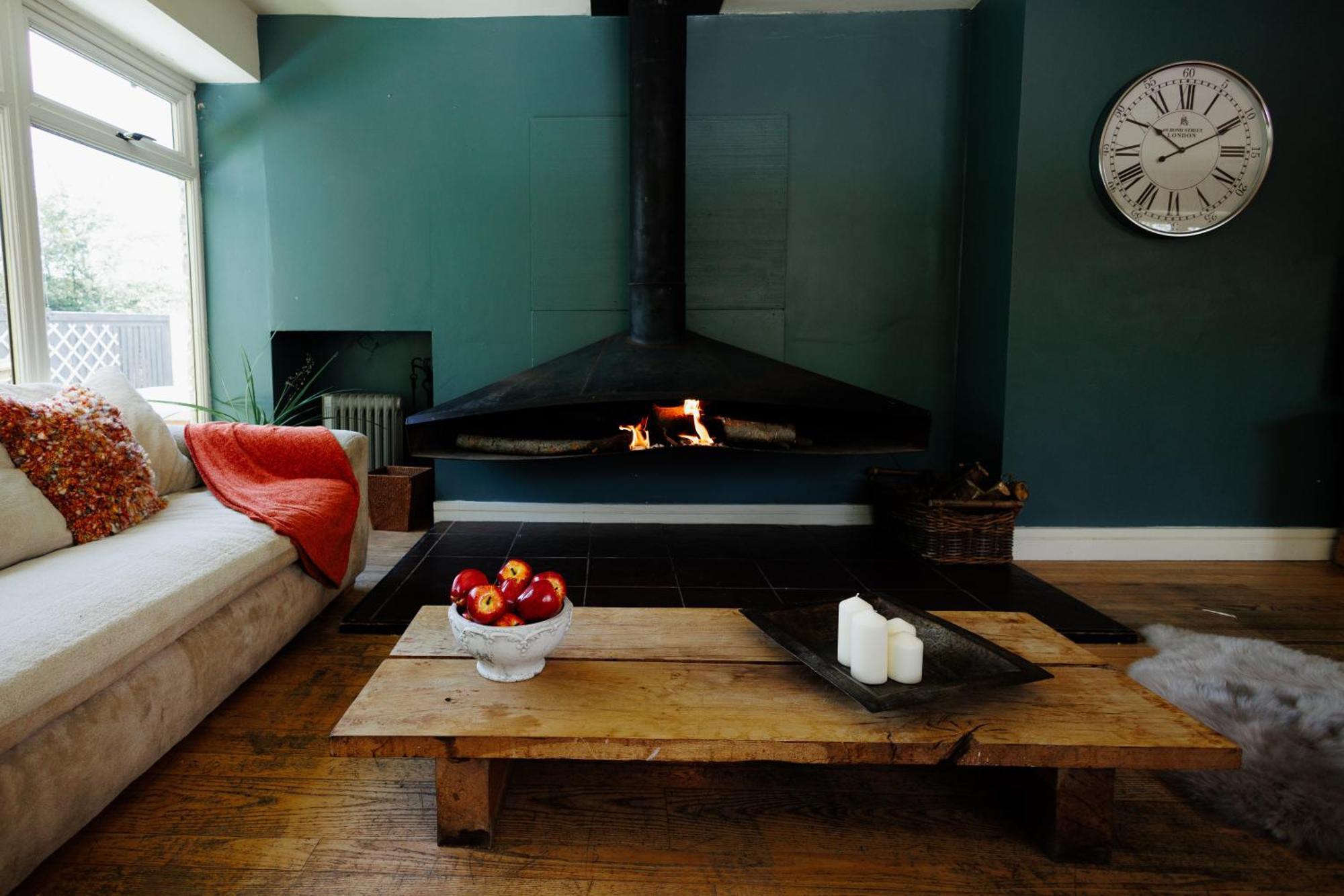 The West Barn Near Bath, Sleeps 24 And 2 Hot Tubs Villa Бристол Екстериор снимка